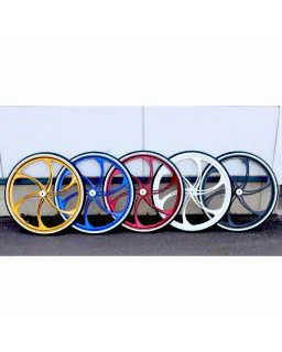 Lotushjul i flotte farver