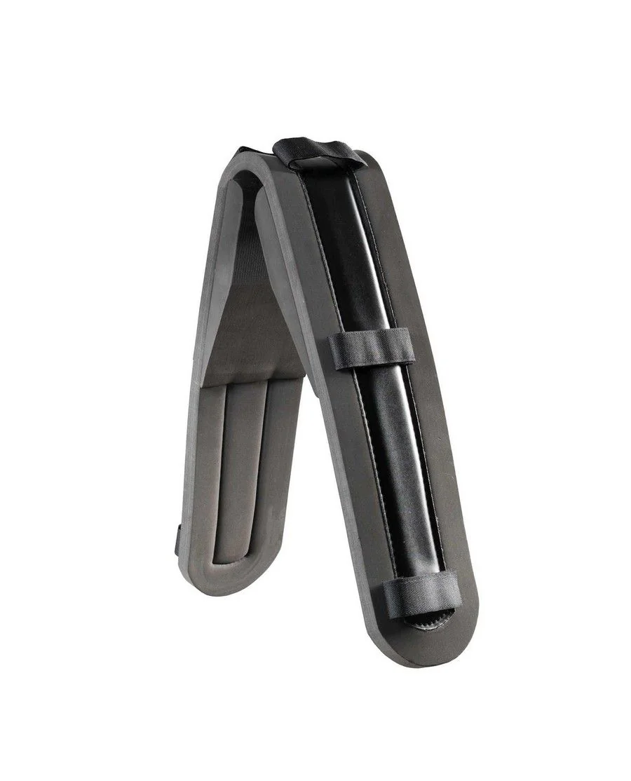 Finntack Letvægts Skum Selepude med høj plads til manken