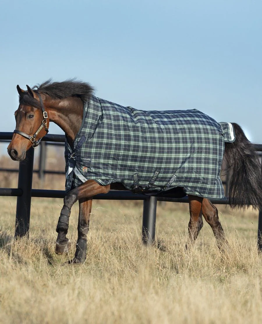 Rhino Wug Vari-Layer Heavy/ 450G fra Horseware - Hunter Check/Navy and Green