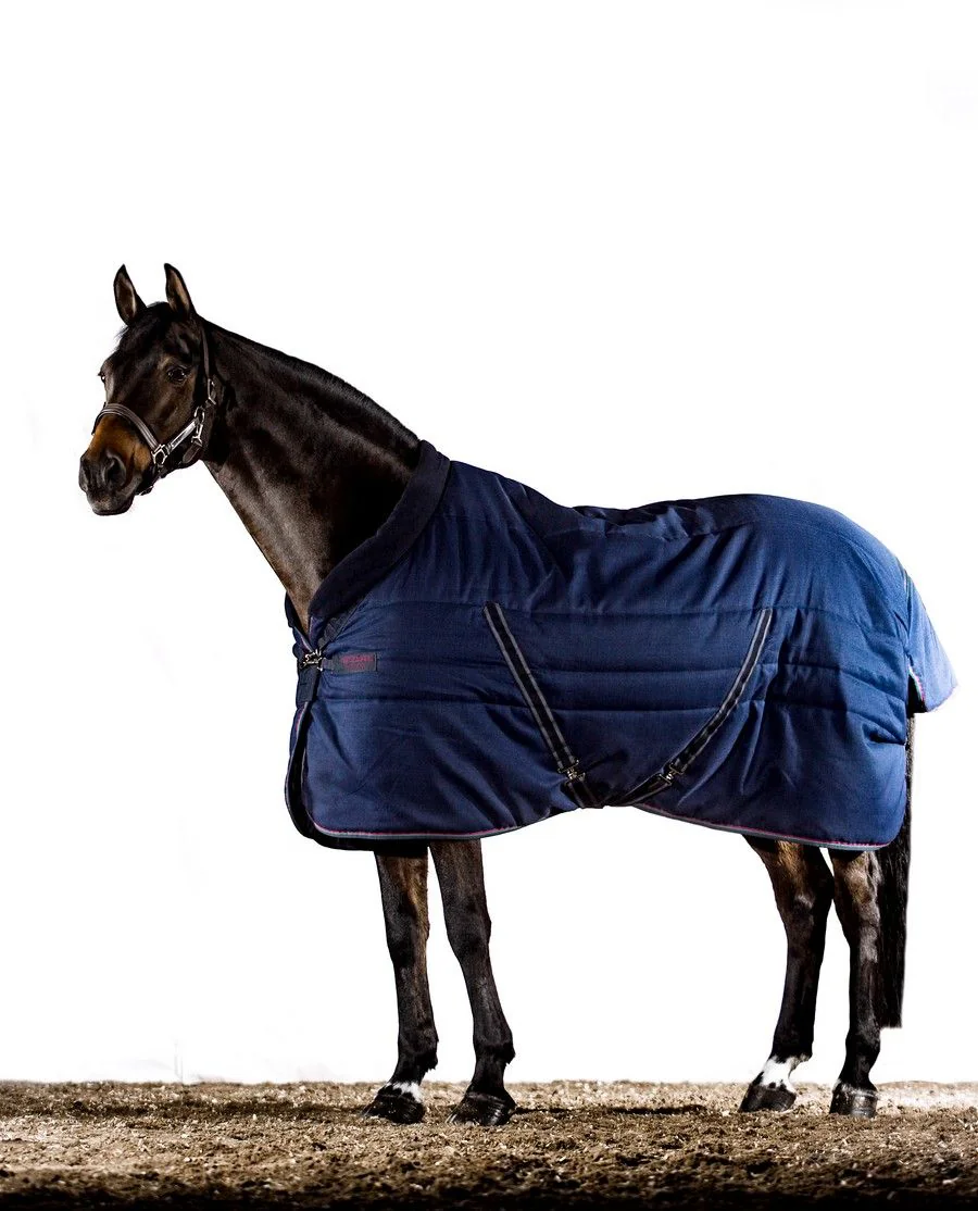 Rambo Cosy Stable Rug/ 100G fra Horseware - Navy/Burgundy, Teal and Navy