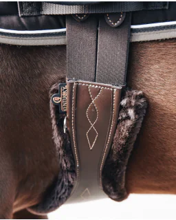 Lammeskin Anatomisk Sadelgjord overtræk fra Kentucky Horsewear