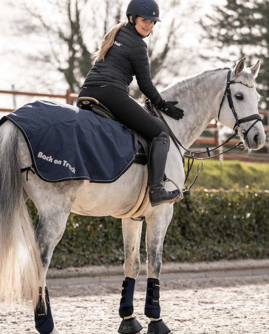 Sammy Exercise Rug fra Back on Track
