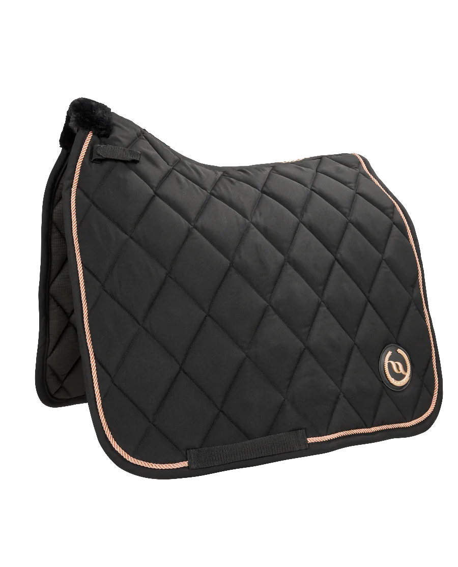 Haze Collection Dressurunderlag fra Back on Track - Black