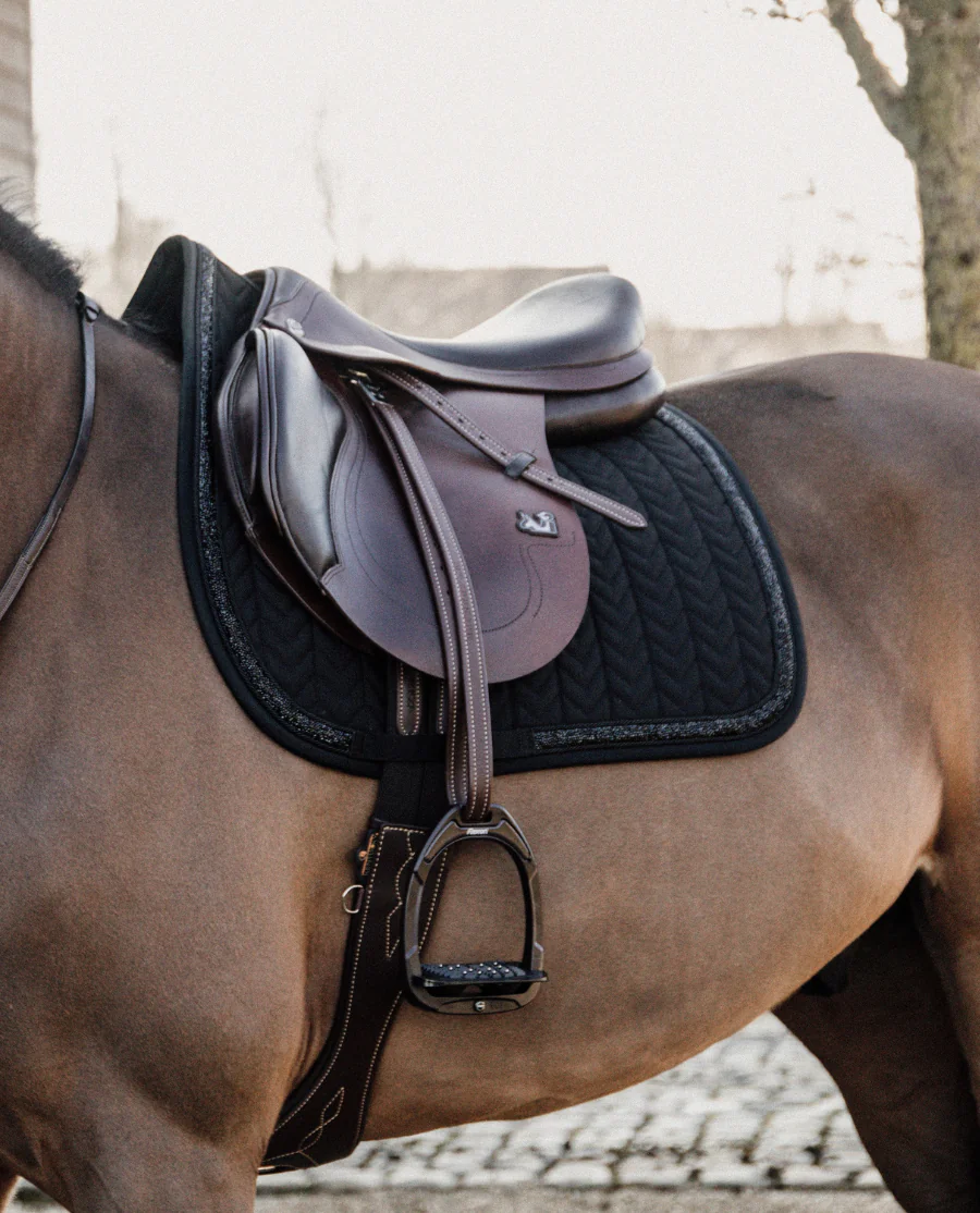 Springunderlag Glitter Stone fra Kentucky Horsewear-Black