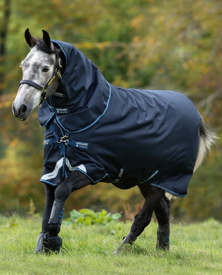 Amigo Bravo 12 Tripple Plus Pony/ 50G inkl. hals, liner 100G + 300G fra Horseware - Navy/Navy and Silver