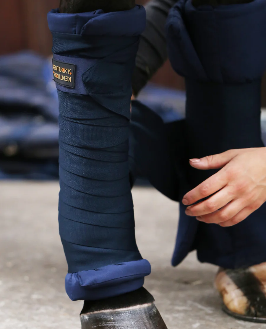 Underlag til Staldbandage fra Kentucky Horsewear-Navy